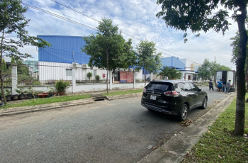 cho thuê nhà xưởng 10.000m2 giá chỉ 630tr trong kcn dĩ an, bình dương