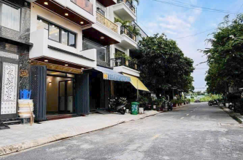  BÁN NHÀ 5 TẦNG FULL NỘI THẤT - LÊ THỊ RIÊNG - Q12 - 7tỷ X - 61m2