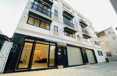 Bán nhà riêng đường thông, 4,9 tỷ thương lượng, 61,2m2, 3PN + 3WC, Thạnh Xuân, Q12, HCM