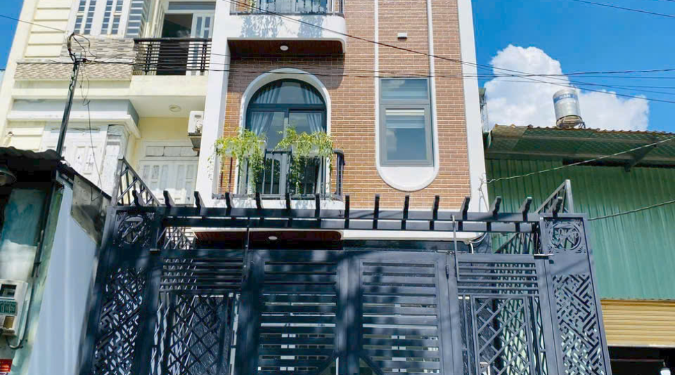 Bán nhà mặt phố giá siêu hời chỉ 6,5 tỷ tại đường Thới An 22, Quận 12, 64m2