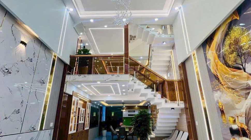 Bán đất, nhà xưởng 9*39m. Đường nhựa 10m thông TCH4 P TCH. Q12. SHR. Giá 18 tỷ