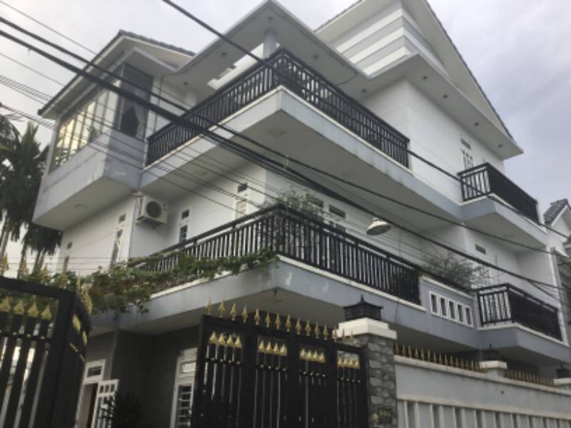 Kẹt tiền bán gấp nhà phường Thạnh Lộc Quận 12