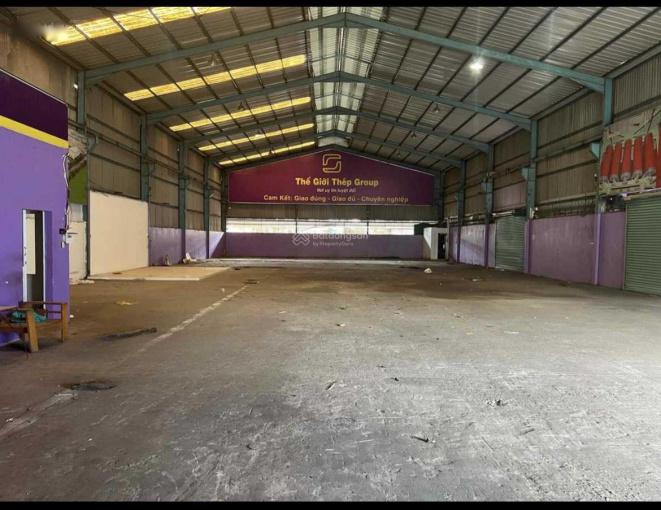 Kho xưởng 1000m2. Góc 2 mặt tiền Lê Văn Khương, Q12