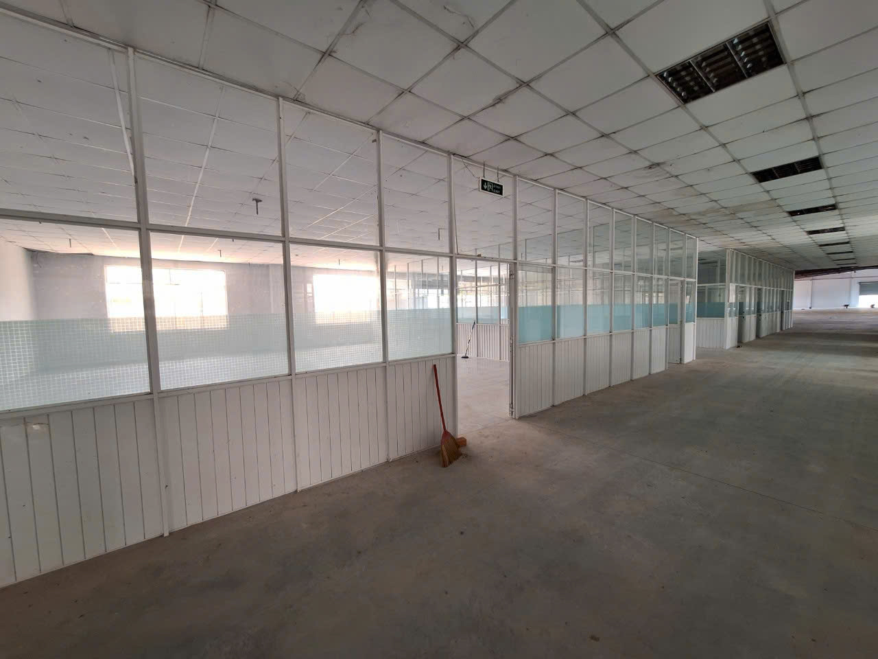 Kho Xưởng 8x30m Đường Hiệp Thành 43, P.Hiệp Thành Quận 12 Giá 8.7 Tỷ, Công Chứng Ngay