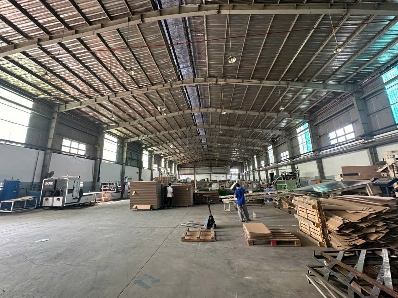 Nhà xưởng cho thuê khu công nghiệp nam tân Uyên bình dương 