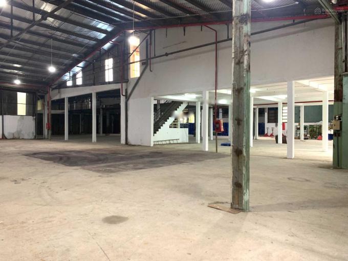 Nhà xưởng 2 mặt tiền tổng 2500m2 đường Nguyễn Văn Quá, Đông Hưng Thuận, Quận 12