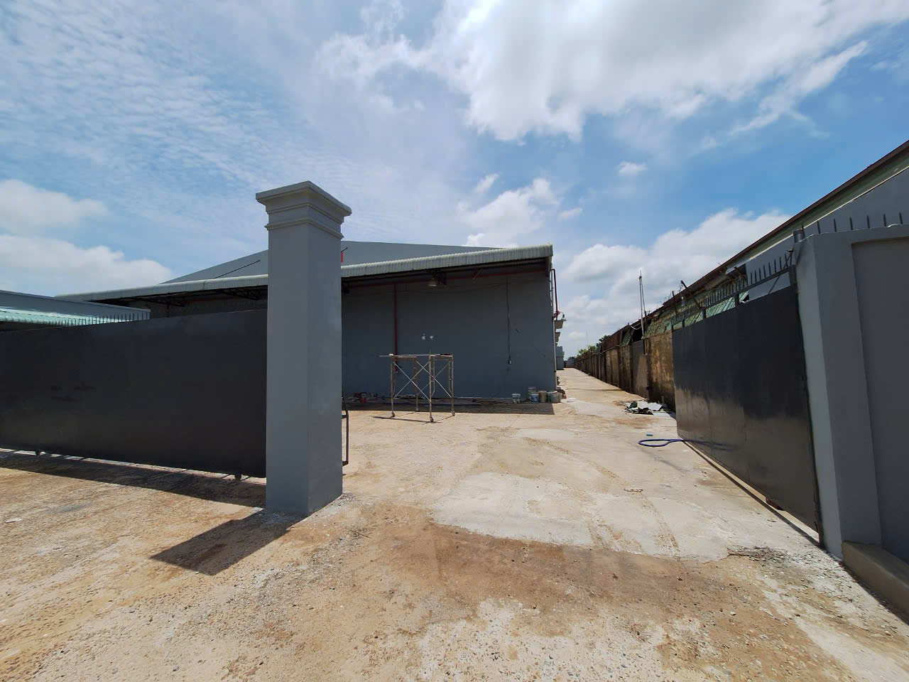 Bán xưởng 4500m2 giá 50 tỷ Nguyễn Ảnh Thủ, Phường Hiệp Thành , Q12