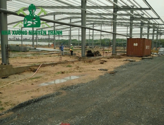 CHO THUÊ NHÀ XƯỞNG TẠI KHÁNH BÌNH - TP. TÂN UYÊN